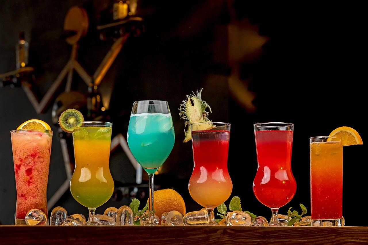 drinks-7279423_1280